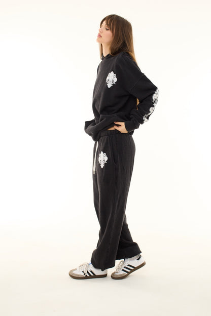 Black Fleur De Lis Sweatpants